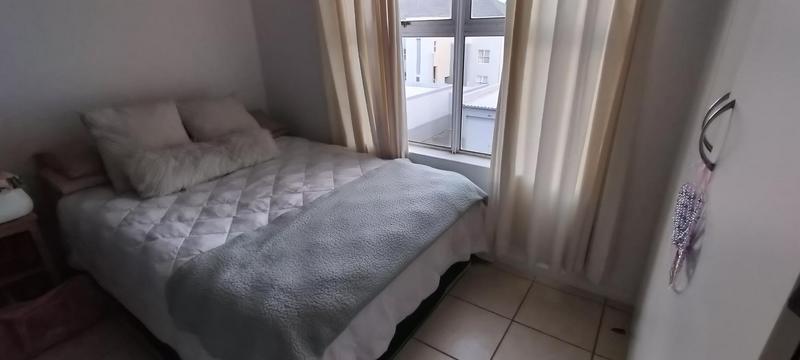 2 Bedroom Property for Sale in Vredekloof Western Cape